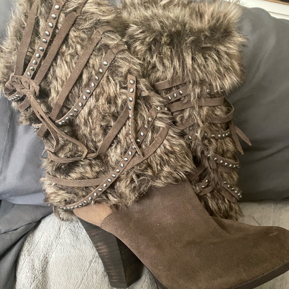 “Boots with the fur”